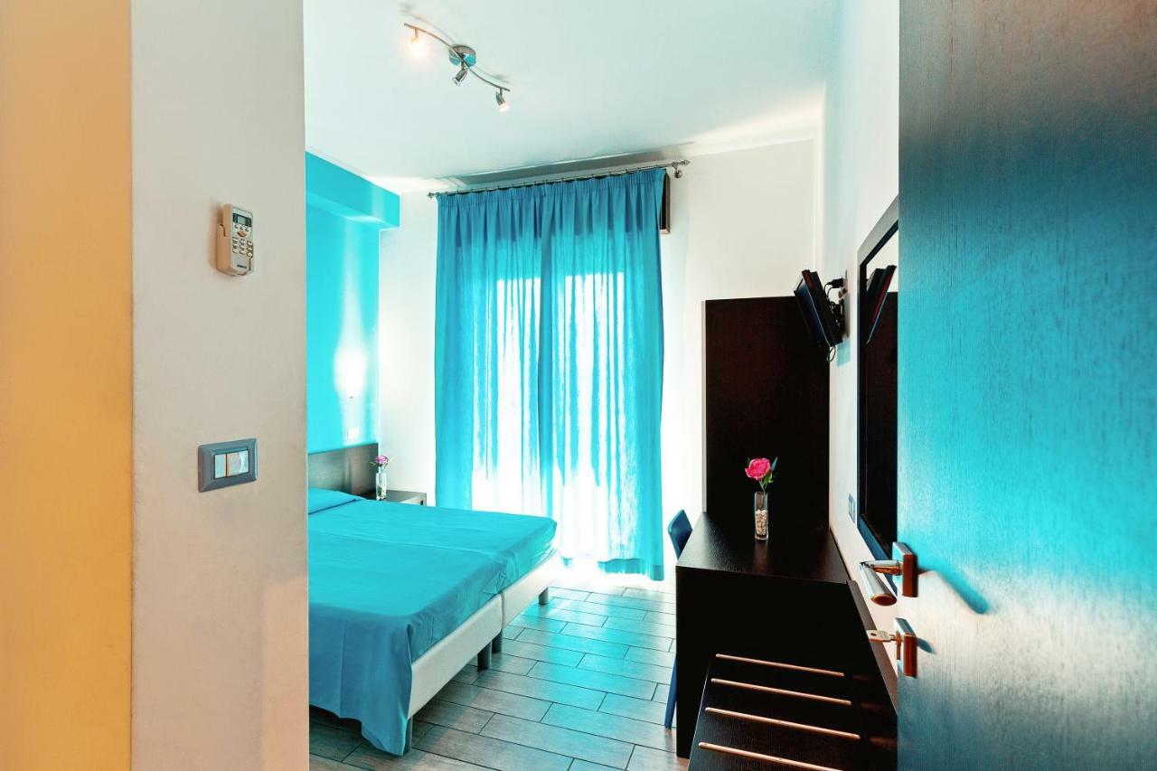 Seaview Terrace Sunny Apartment Giardini Naxos Luaran gambar