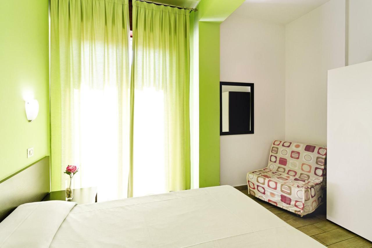 Seaview Terrace Sunny Apartment Giardini Naxos Luaran gambar